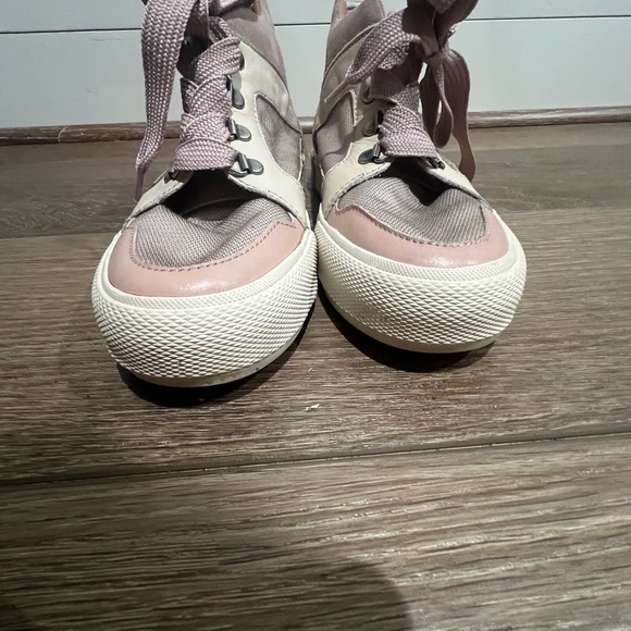 Women's Frye Gia Lug Trail Sneakers - Picture 3 of 15